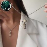 گردنبند آغوش ( بغل ) استیل تک رنگ نقره ای - تصویر 3